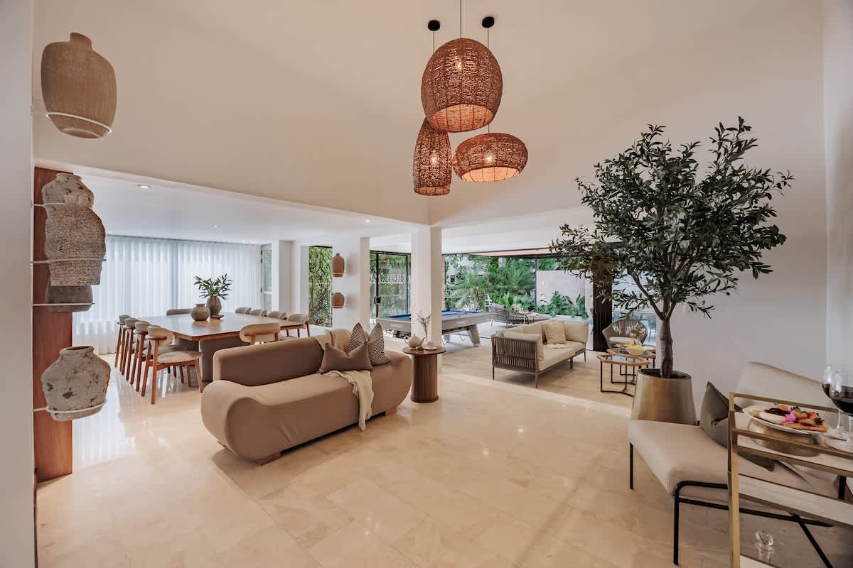 Villa Bonita Estate living area